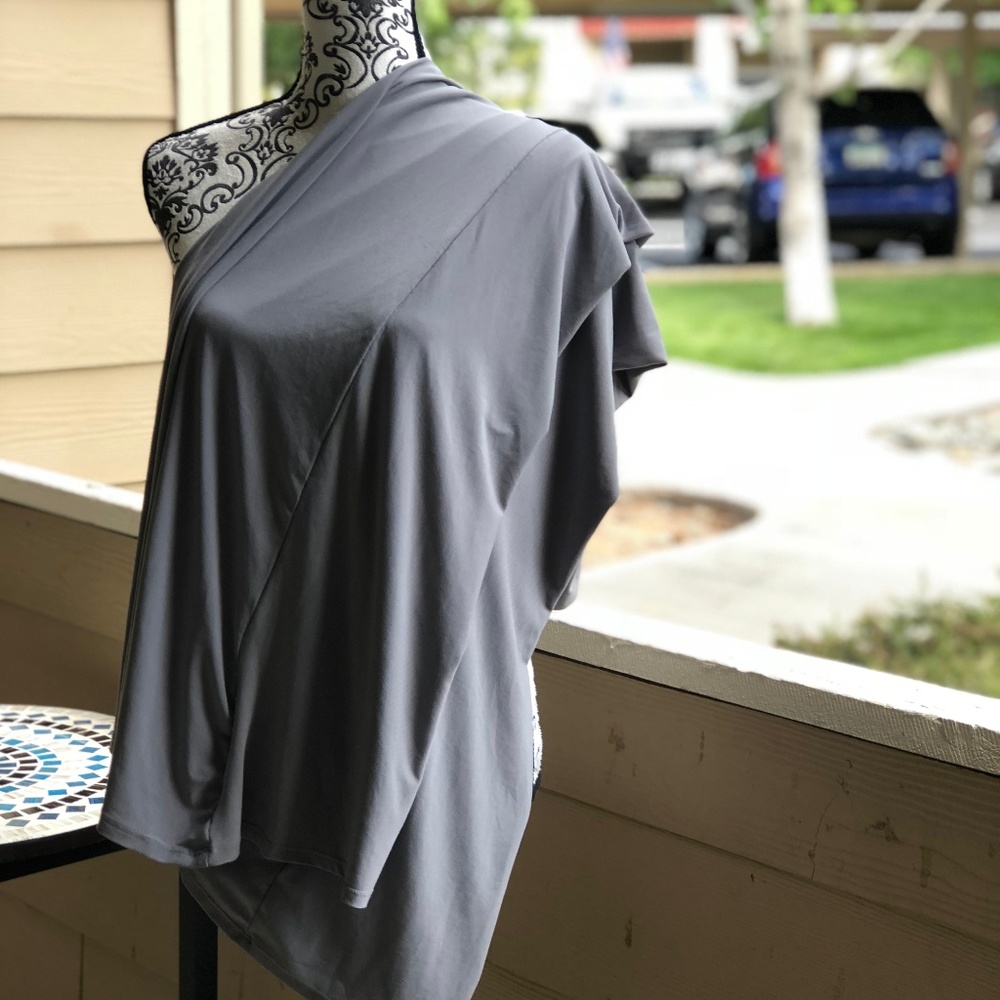 LULAROE GREY MAXI SKIRT SZ MED.